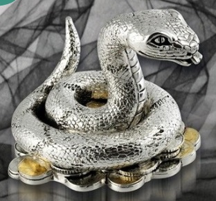 Статуэтка змея на деньгах в гальванопластике